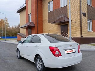 2012 Chevrolet Aveo II, белый, 720000 рублей, вид 5