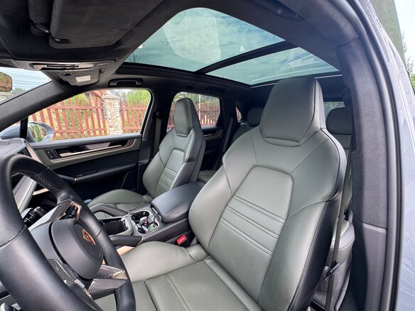 2023 Porsche Cayenne E-Hybrid III Рестайлинг, серый, 16499990 рублей - вид 14