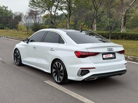 2022 Audi A3 35 TFSI Long IV (8Y), белый, 2185000 рублей, вид 2