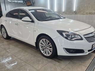 2014 Opel Insignia I Рестайлинг, белый, 900000 рублей, вид 3