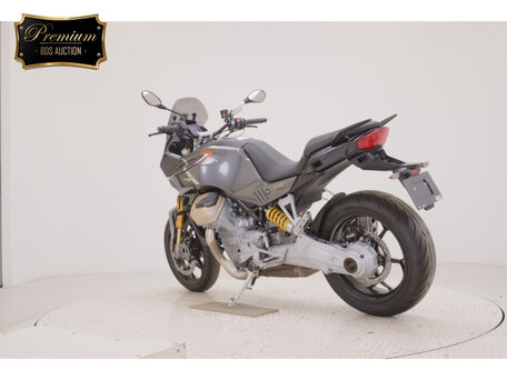 2023 Moto Guzzi V100 Mandello S, серый, 1300000 рублей, вид 4