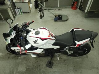 2020 Honda CBR 400R, белый, 495000 рублей, вид 5