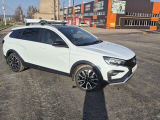 2024 Lada (ВАЗ) Vesta SW Cross I Рестайлинг (NG), белый, 1650000 рублей, вид 1