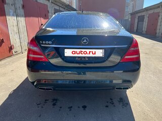 2010 Mercedes-Benz S-Класс 600 Long V (W221) Рестайлинг, чёрный, 2500000 рублей, вид 5