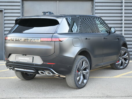 2025 Land Rover Range Rover Sport P530 III, чёрный, 22990000 рублей, вид 3