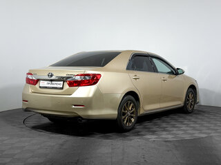 2012 Toyota Camry VII (XV50), бежевый, 1689000 рублей, вид 5
