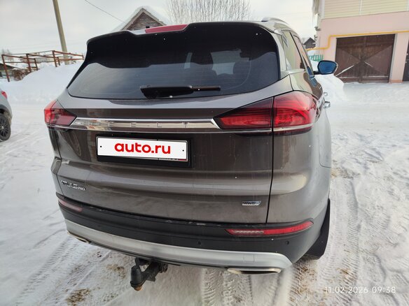 2022 Geely Atlas Pro, серый, 2280000 рублей - вид 2
