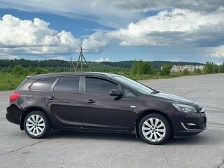 2012 Opel Astra J Рестайлинг, коричневый, 800000 рублей, вид 3
