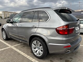 2010 BMW X5 40d II (E70) Рестайлинг, серебристый, 1750000 рублей, вид 3