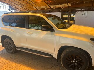 2020 Toyota Land Cruiser Prado 150 Series Рестайлинг 3, белый, 4600000 рублей, вид 2