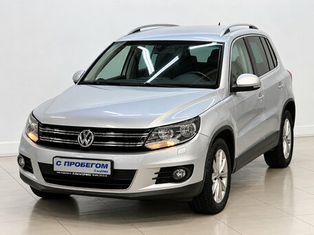 2012 Volkswagen Tiguan I Рестайлинг, серебристый, 1004000 рублей, вид 1