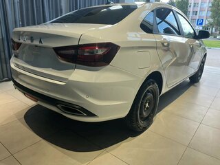 2024 Lada (ВАЗ) Vesta I Рестайлинг (NG), белый, 1210000 рублей, вид 3