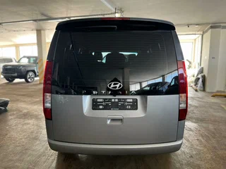 2024 Hyundai Staria I, серый, 4943000 рублей, вид 5