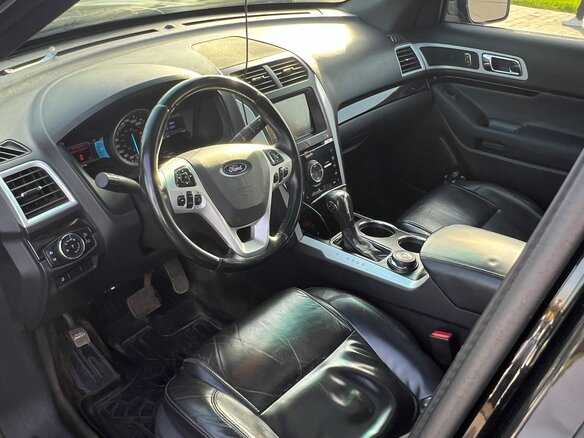 2011 Ford Explorer V, чёрный, 1550000 рублей - вид 7