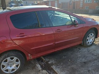 2008 Peugeot 308 I, красный, 300000 рублей, вид 5