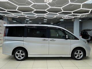2016 Honda Stepwgn Spada V, серый, 1910000 рублей, вид 5