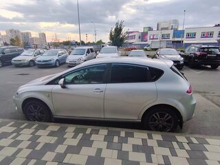 2012 SEAT Leon II Рестайлинг, серебристый, 780000 рублей, вид 3