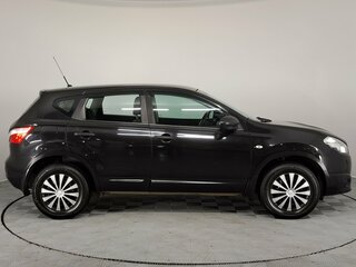 2013 Nissan Qashqai I Рестайлинг, чёрный, 950000 рублей, вид 5