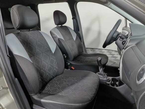 2020 Lada (ВАЗ) Largus Cross I, бежевый, 685000 рублей - вид 8