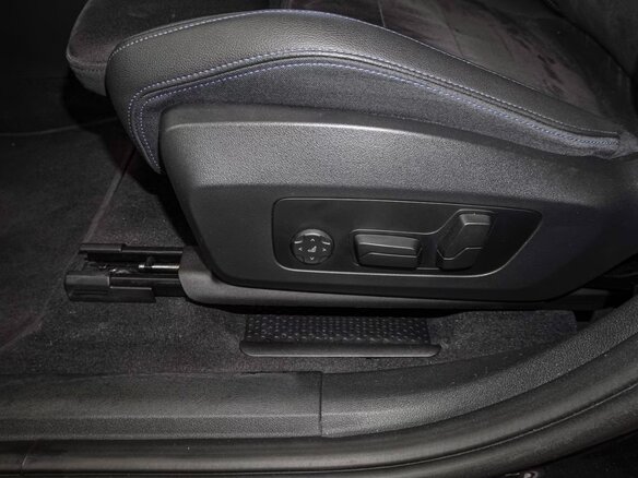2023 BMW 2 серии Gran Coupe 218i F44, чёрный, 2700000 рублей - вид 14