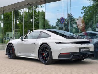 2026 Porsche 911 Carrera 4 GTS VIII (992) Рестайлинг, серый, 31300000 рублей, вид 4