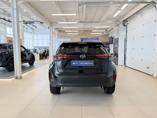 2022 Toyota Yaris Cross I, чёрный, 2199900 рублей, вид 5