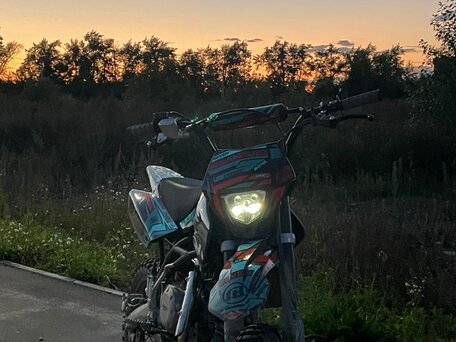 2025 Regulmoto Seven Medalist 150E, синий, 100000 рублей, вид 3