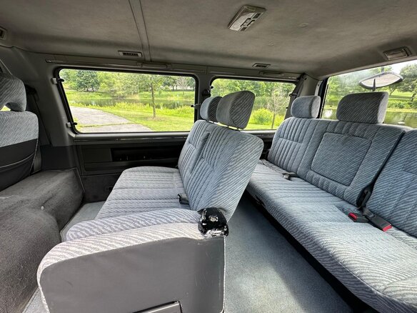 1989 Mitsubishi Delica III, синий, 600000 рублей - вид 18