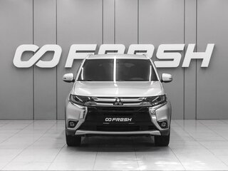 2018 Mitsubishi Outlander III Рестайлинг 2, серебристый, 2059000 рублей, вид 3