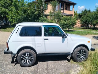2014 Lada (ВАЗ) 2121 (4x4) I Рестайлинг, белый, 750000 рублей, вид 2