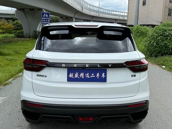 2025 Geely Binyue I Рестайлинг 2, белый, 1513000 рублей - вид 4