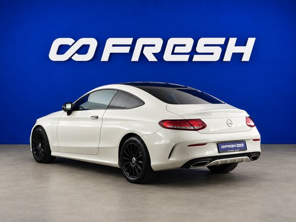 2015 Mercedes-Benz C-Класс 180 IV (W205), белый, 2345099 рублей - вид 1