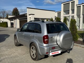 2004 Toyota RAV4 II (XA20) Рестайлинг, серебристый, 600000 рублей, вид 2