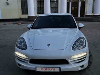 2012 Porsche Cayenne Diesel II (958), белый, 3500000 рублей, вид 4