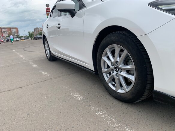 2018 Mazda Axela III Рестайлинг, белый, 1350000 рублей - вид 9