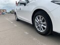 2018 Mazda Axela III Рестайлинг, белый, 1350000 рублей - вид 9
