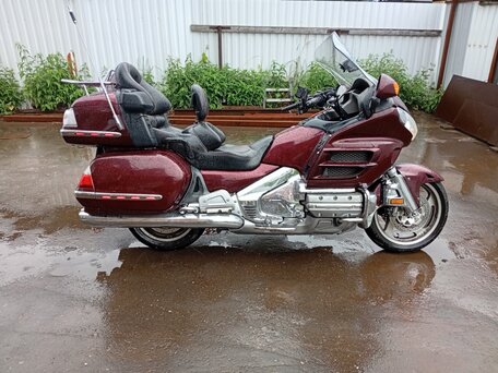 2006 Honda GL 1800 Gold Wing, пурпурный, 930000 рублей, вид 3