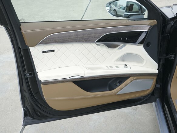 2023 Audi A8 Long 55 TFSI IV (D5) Рестайлинг, серебристый - вид 17