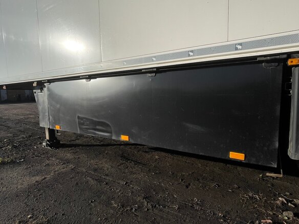2020 Schmitz Cargobull SKO, белый, 9000000 рублей - вид 6