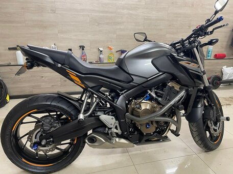 2017 Honda CB 650F, серый, 880000 рублей, вид 2