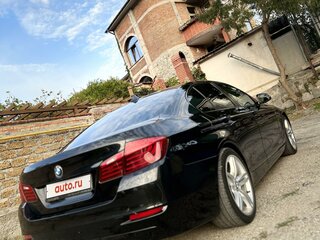 2013 BMW 5 серии 528i VI (F10/F11/F07), чёрный, 2350000 рублей, вид 1