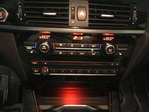 2018 BMW X4 30d I (F26), белый - вид 11