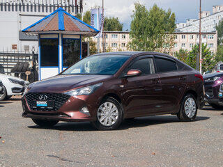2021 Hyundai Solaris II Рестайлинг, коричневый, 1679000 рублей, вид 2