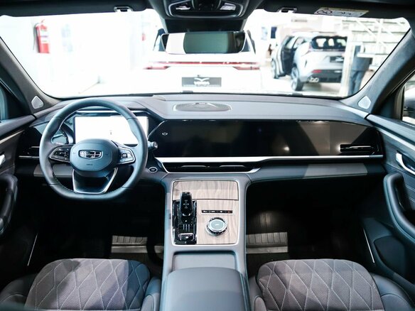 2026 Geely Monjaro I, серебристый - вид 16