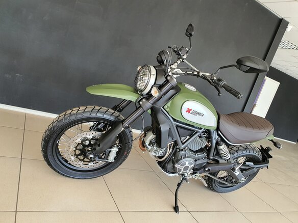2016 Ducati Scrambler 800, зелёный - вид 14