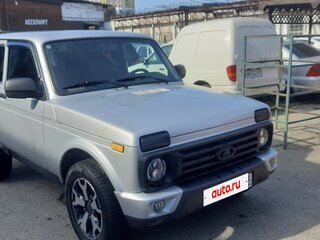 2019 Lada (ВАЗ) 2121 (4x4) Urban I Рестайлинг, серебристый, 780000 рублей, вид 3