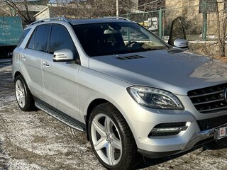 2012 Mercedes-Benz M-Класс 550 III (W166), серебристый, 2900000 рублей, вид 3
