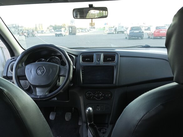 2014 Renault Logan II, белый, 420000 рублей - вид 11