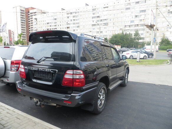 2004 Toyota Land Cruiser 100 Series Рестайлинг 1, чёрный - вид 6