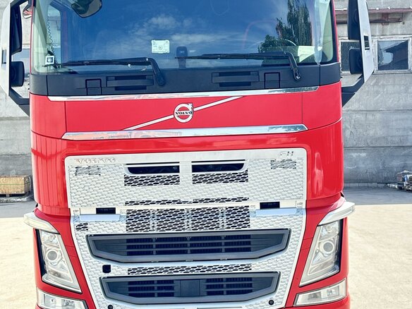 2017 Volvo FH, красный, 11399999 рублей - вид 32
